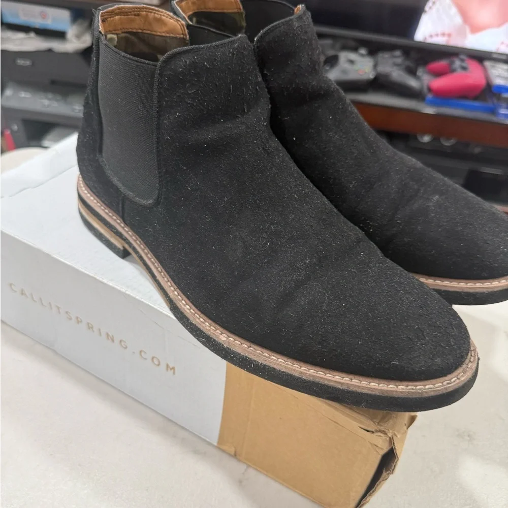 Call It Spring Men's Haalewien-96 Black Chukka Boots size 9.5 Men